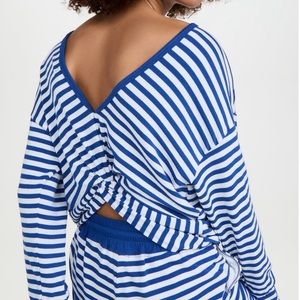 Sundry twist back sweater size 3 (Large)